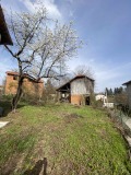 Продава КЪЩА, област Ловеч, с. Гумощник • 50000 € / 97791.50 лв. • 88357909 8