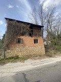 Продава КЪЩА, област Ловеч, с. Гумощник • 50000 € / 97791.50 лв. • 88357909 9