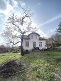 Продава КЪЩА, област Ловеч, с. Гумощник • 50000 € / 97791.50 лв. • 88357909 1