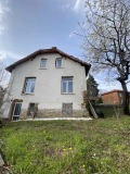 Продава КЪЩА, област Ловеч, с. Гумощник • 50000 € / 97791.50 лв. • 88357909 2