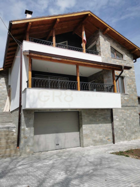 Hus Gurmazovo, region Sofia 16