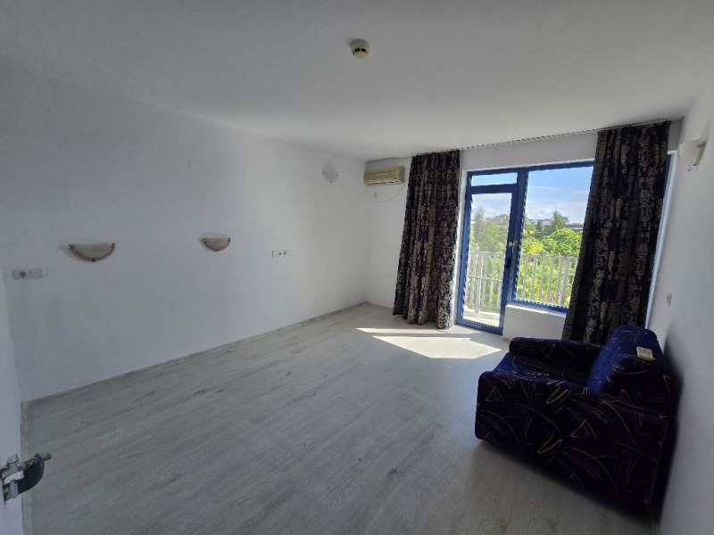 Te koop  Studio regio Boergas , k.k. Slantsjev brjag , 37 m² | 22073708 - afbeelding [5]