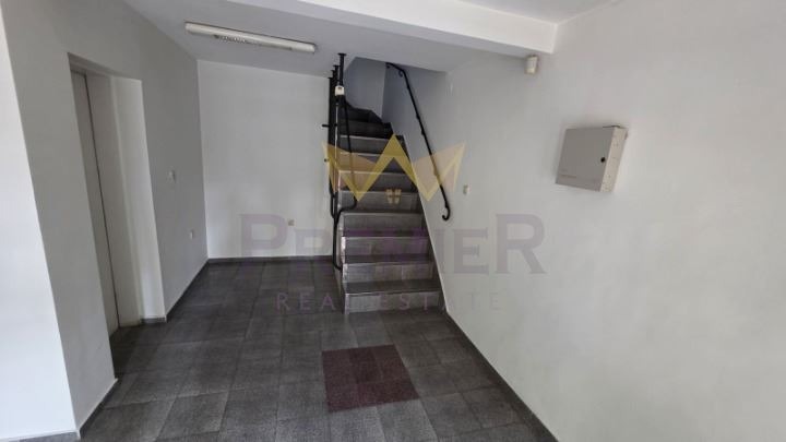In vendita  Ufficio Varna , Okragna bolnitsa-Generali , 100 mq | 21910799 - Immagine [2]