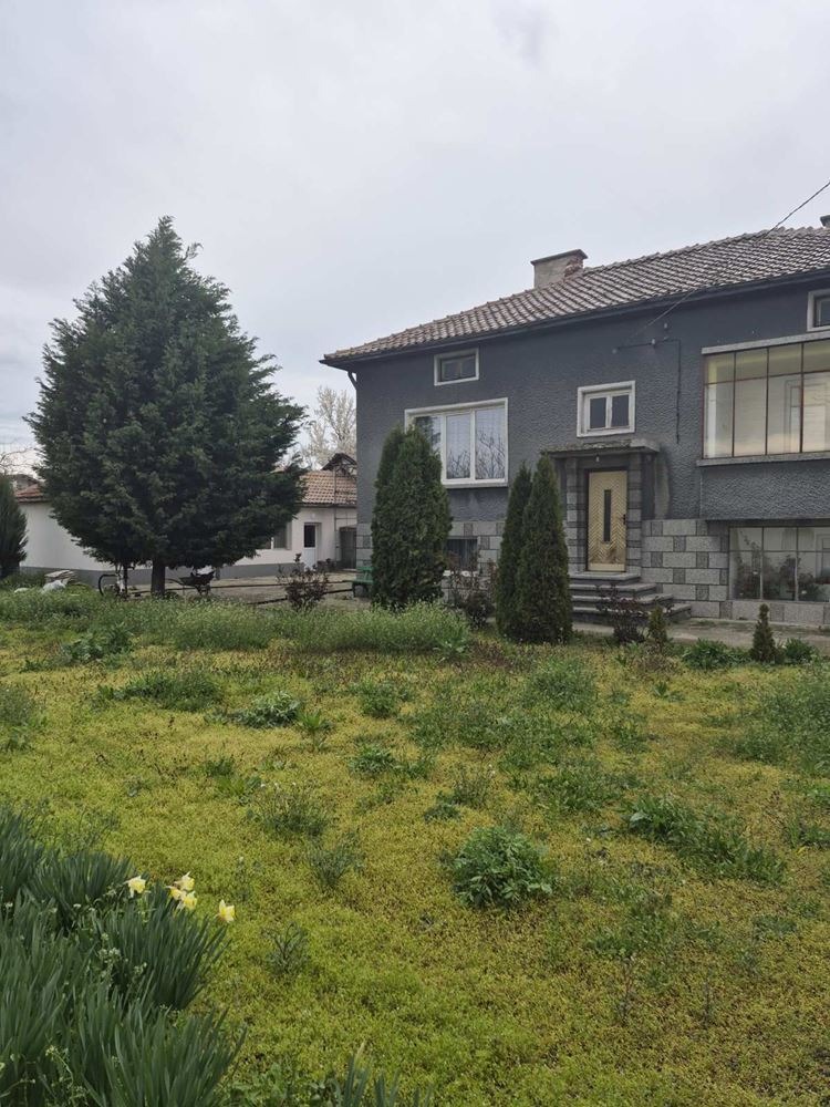Продава КЪЩА, с. Мирянци, област Пазарджик