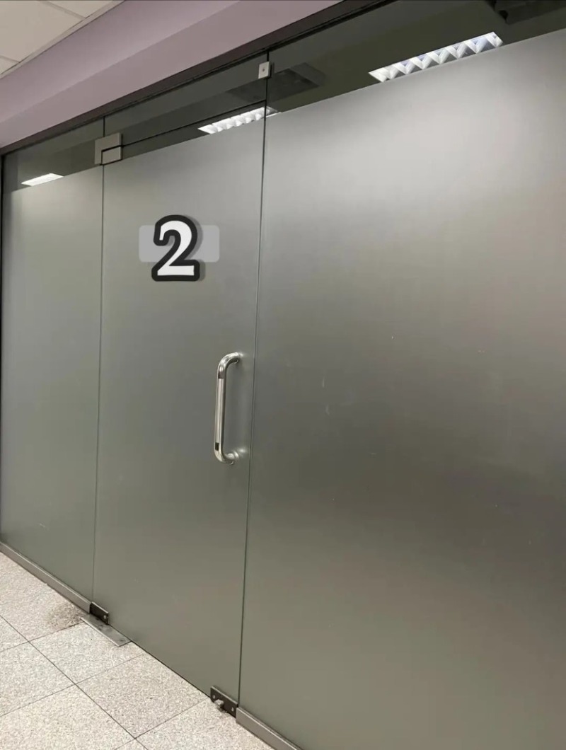 Продава МАГАЗИН, гр. София, Младост 1, снимка 3 - Магазини - 52615553