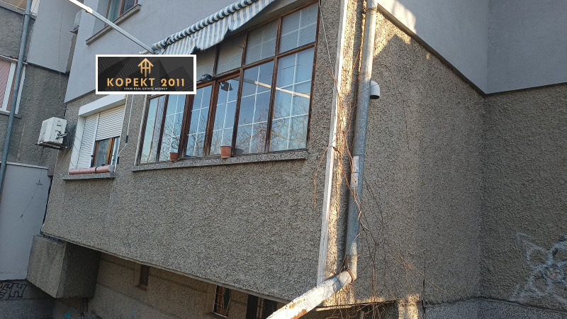 Продава 1-СТАЕН в град Русе, Дружба 2 - 47 кв.м / 62 000 € » 121 261.46 лв., КОРЕКТ 2011 РУСЕ ЕООД