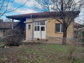 Продажба на имоти в с. Староселци, област Плевен - изображение 6 