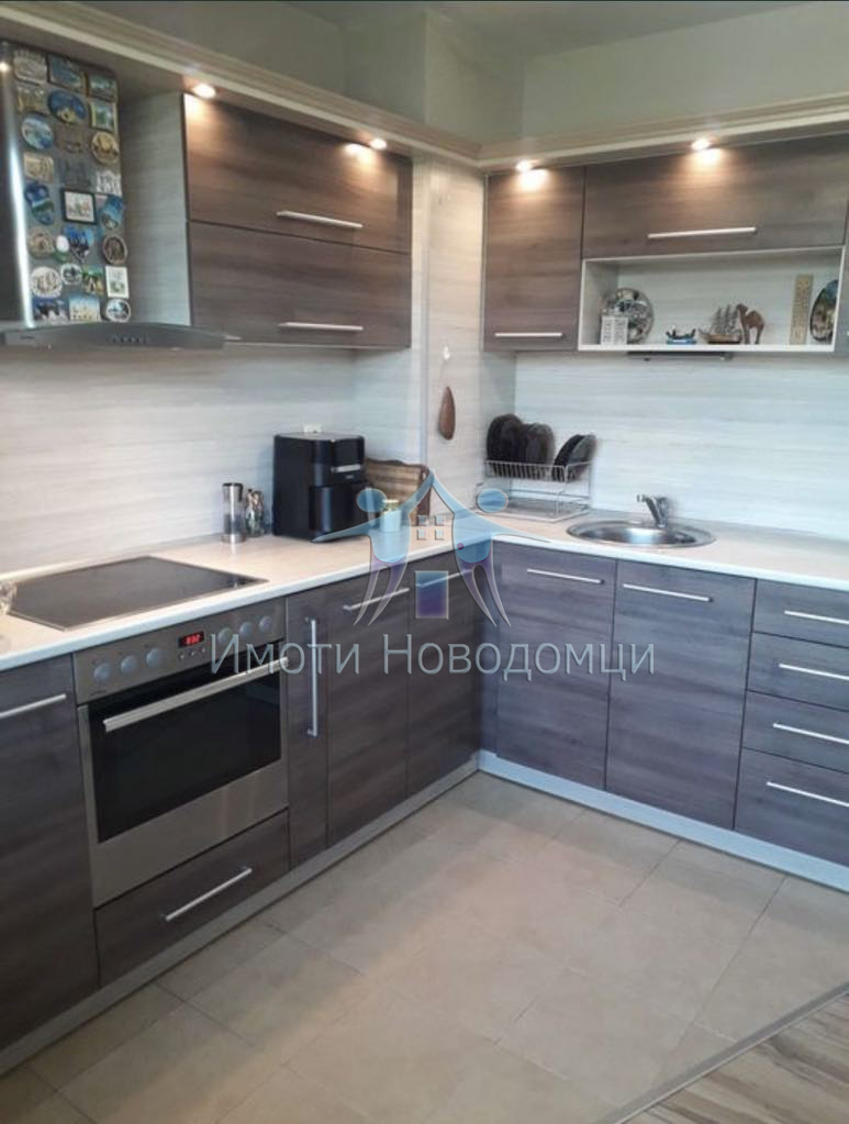 À venda  1 quarto Chumen , 5-ti polk , 67 m² | 37194013