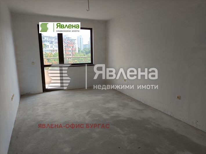 Продава 3-СТАЕН, гр. Бургас, Изгрев, снимка 4 - Aпартаменти - 47261850