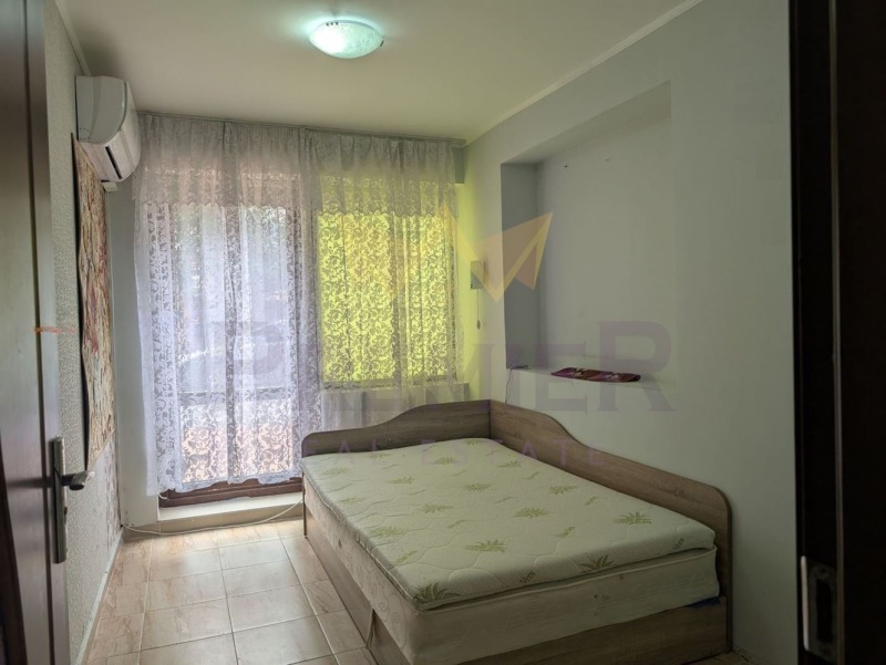 En venta  2 dormitorios Varna , Lyatno kino Trakiya , 50 metros cuadrados | 69913727 - imagen [3]
