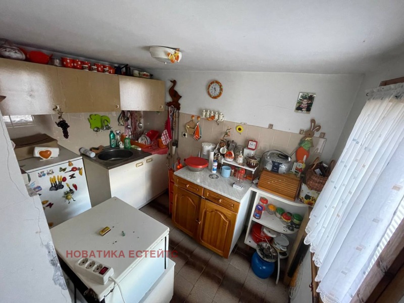 Продава  Къща област Перник , с. Ребро , 150 кв.м | 94194754 - изображение [12]