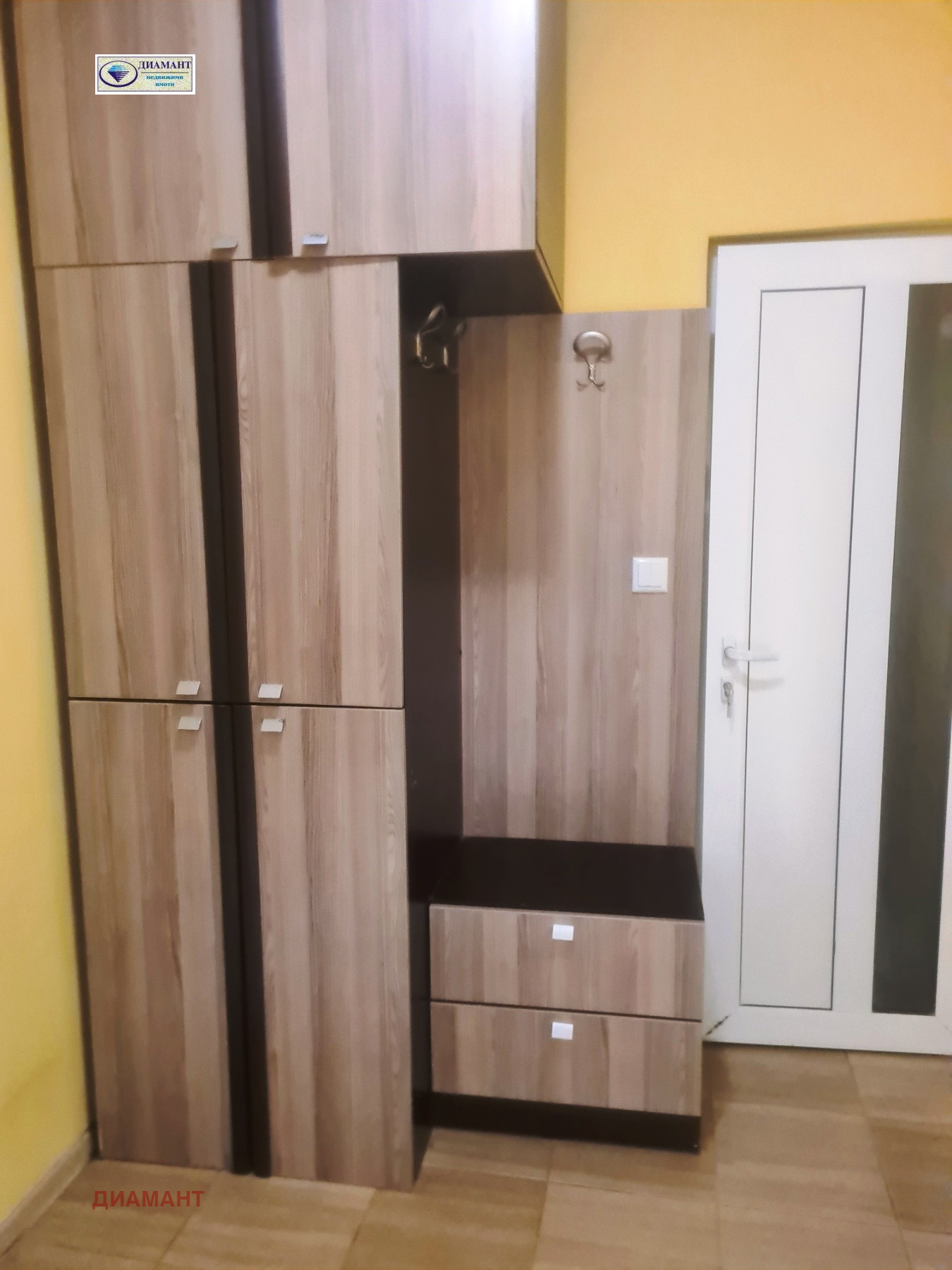 Продава 2-СТАЕН, гр. Русе, Централен южен район, снимка 5 - Апартаменти - 55823203