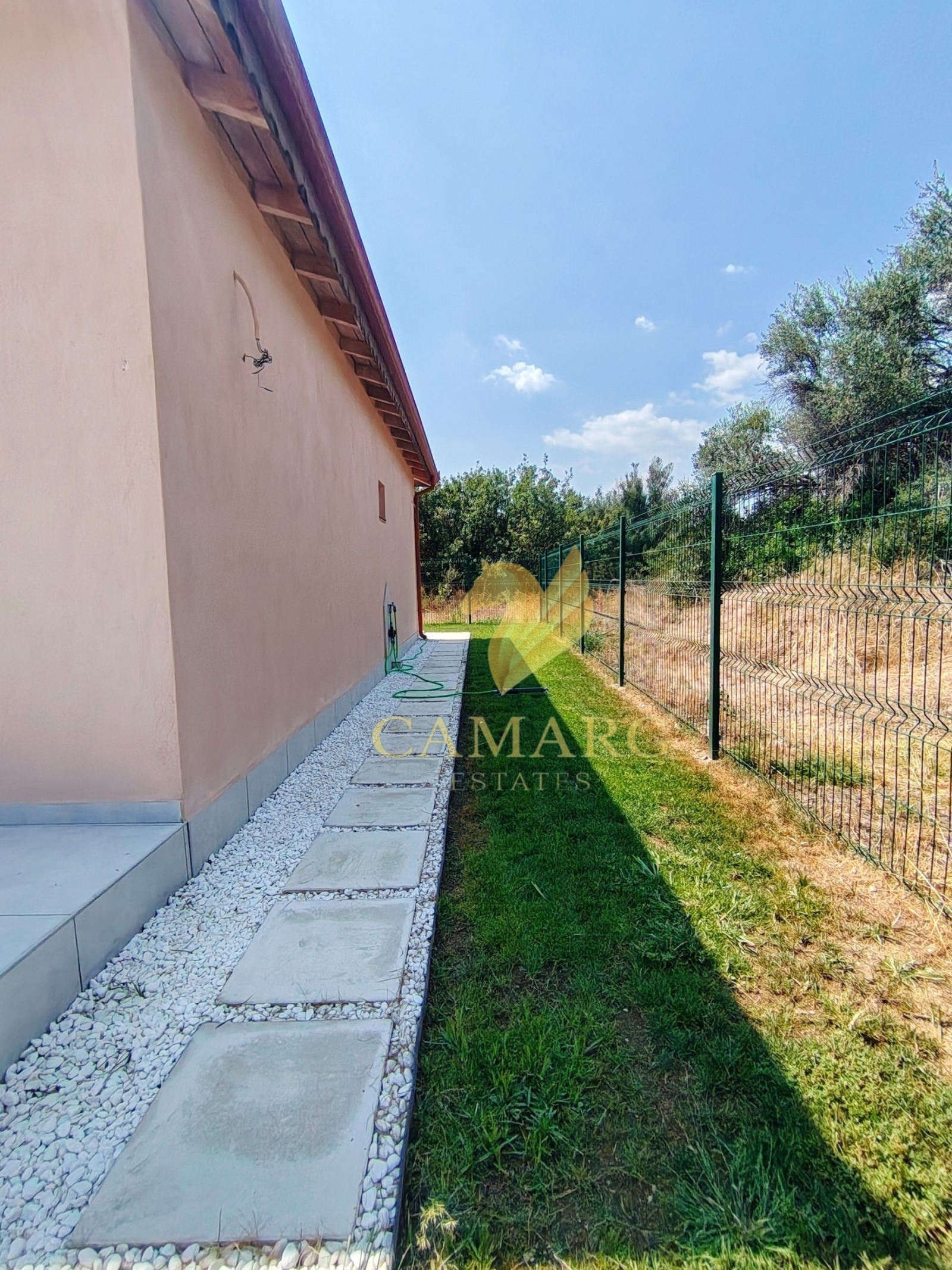 Продава КЪЩА, Извън страната, област Извън страната, снимка 4 - Къщи - 55667111