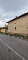 Продава КЪЩА, гр. Роман, област Враца, снимка 3