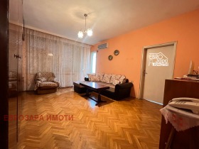 3 soveværelser Tsentar, Stara Zagora