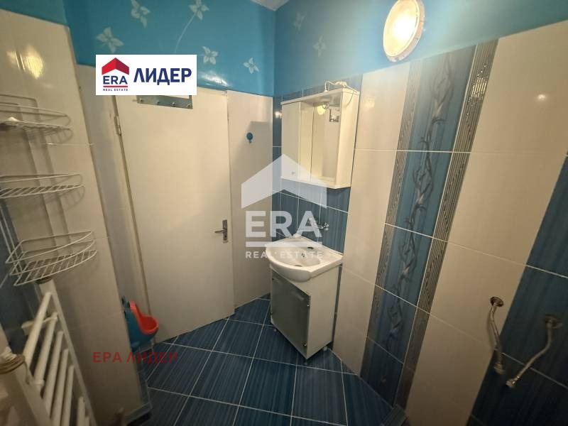 Продава 4-СТАЕН, гр. Русе, Дружба 3, снимка 13 - Апартаменти - 55095036