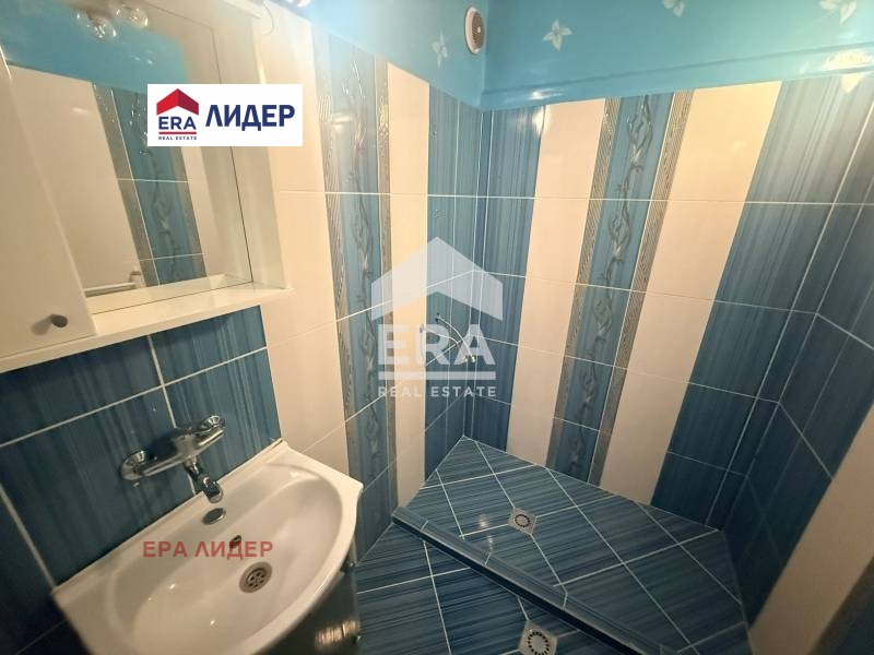 Продава 4-СТАЕН, гр. Русе, Дружба 3, снимка 14 - Апартаменти - 55095036
