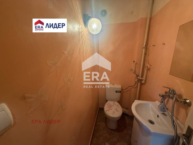 Продава 4-СТАЕН, гр. Русе, Дружба 3, снимка 3 - Апартаменти - 55095036
