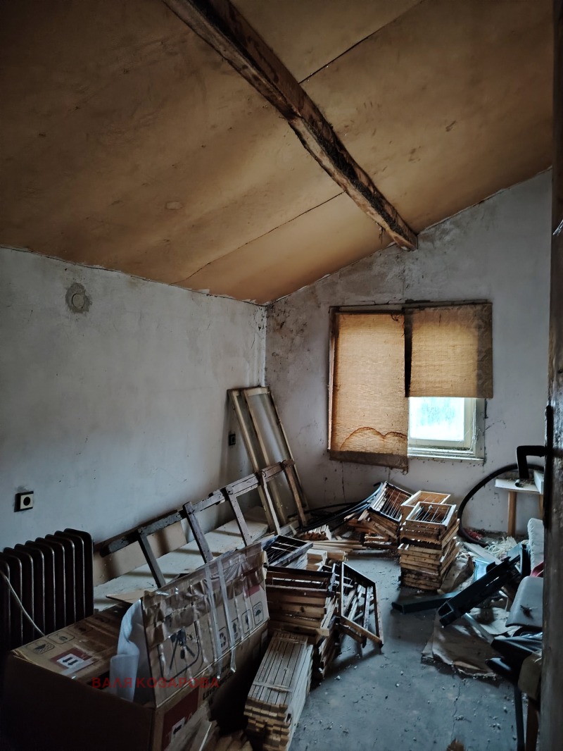 Продава КЪЩА, с. Пелишат, област Плевен, снимка 11 - Къщи - 53380153