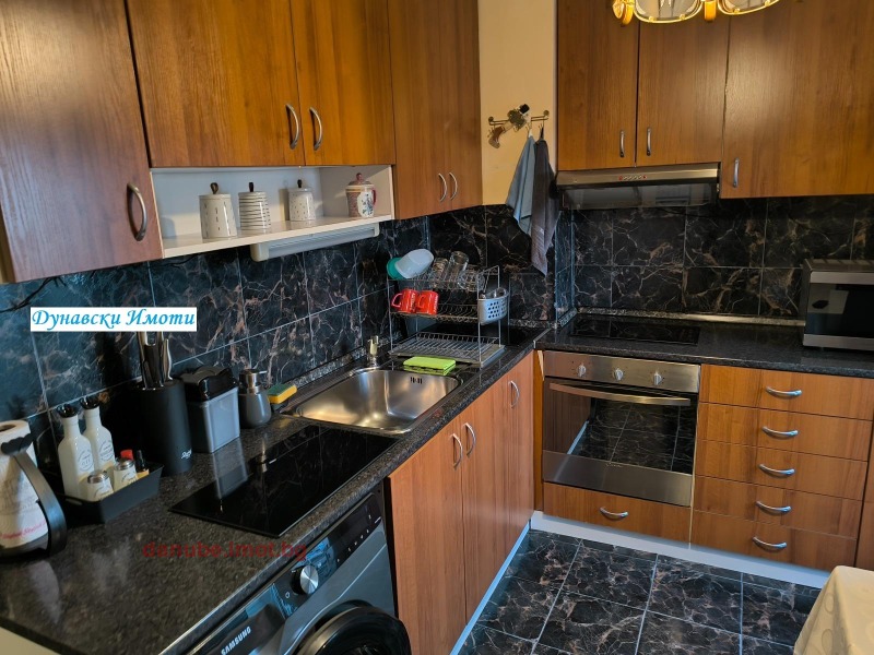 Продается  2 спальни Русе , Център , 100 кв.м | 31775057