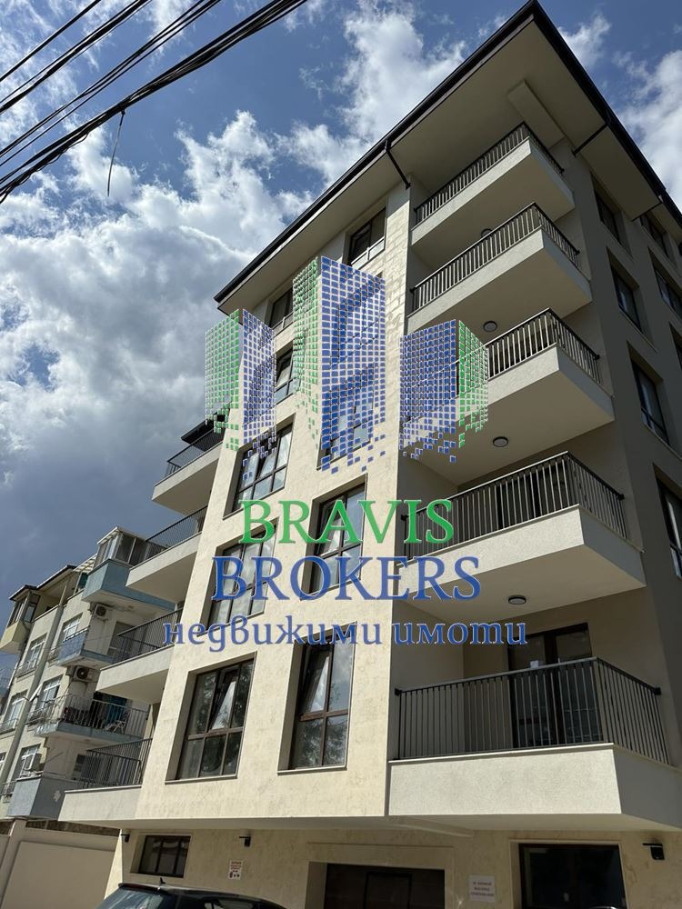 Myytävänä  2 makuuhuonetta Varna , Briz , 97 neliömetriä | 84151928
