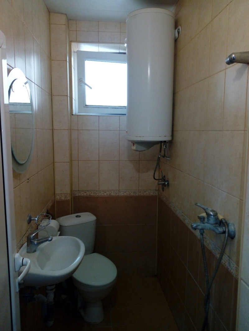 Продава ЕТАЖ ОТ КЪЩА, гр. Варна, Левски 1, снимка 5 - Етаж от къща - 51647637