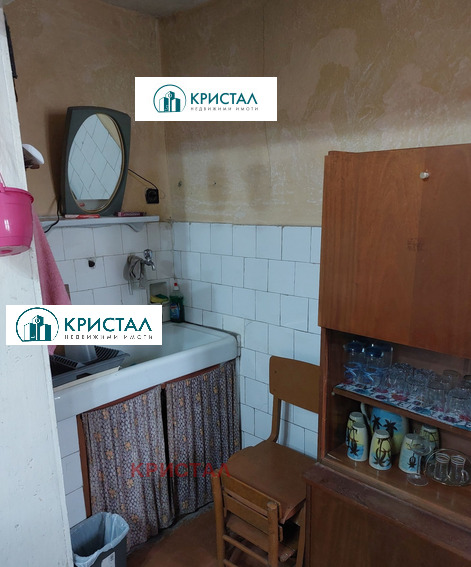 Продава КЪЩА, с. Устина, област Пловдив, снимка 5 - Къщи - 48420902