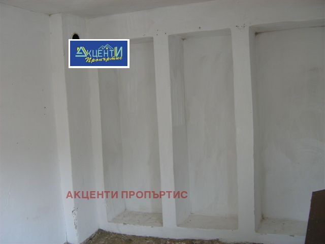 Продава КЪЩА, с. Бяла река, област Велико Търново, снимка 4 - Къщи - 48610365