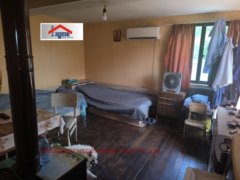 Na prodej  Dům oblast Pleven , Grivica , 100 m2 | 49747021 - obraz [3]