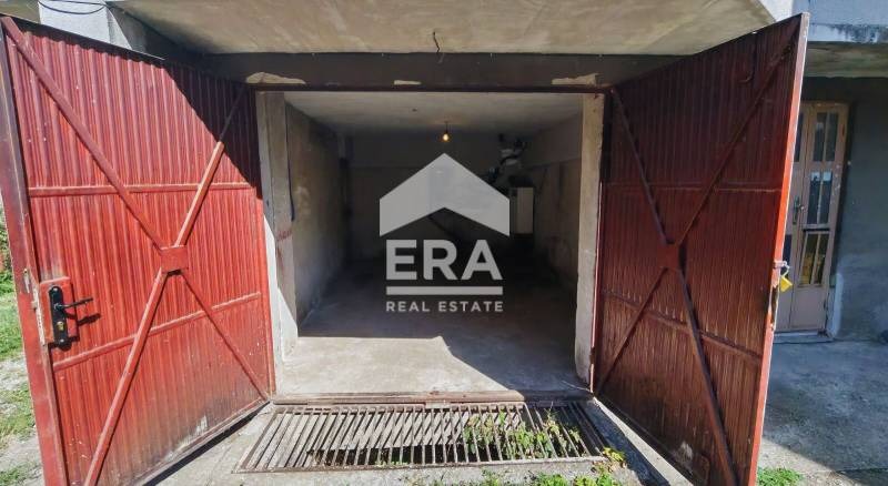 Продава  Гараж град Търговище , Център , 18 кв.м | 16359641 - изображение [3]