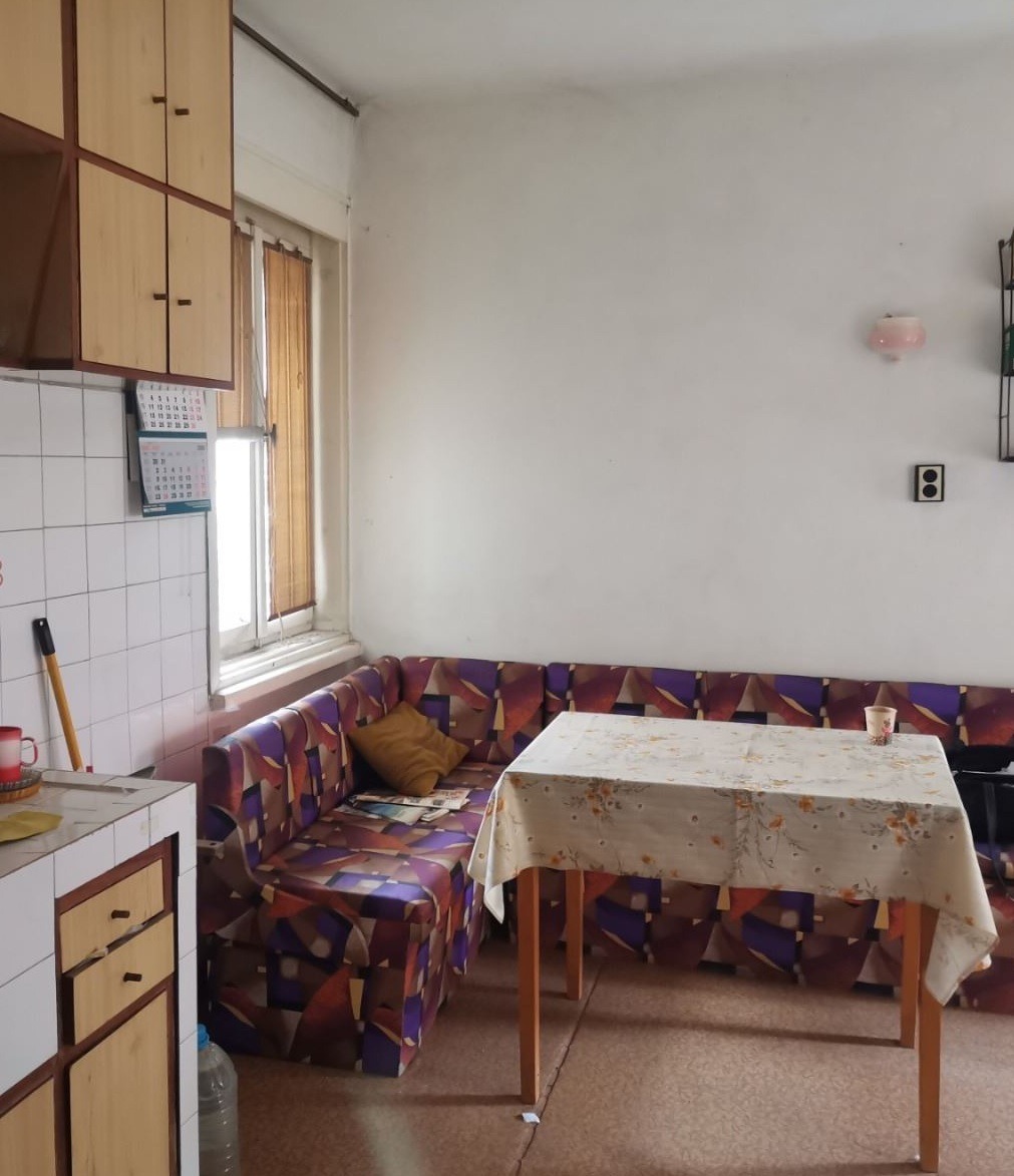 Продава ЕТАЖ ОТ КЪЩА, гр. Асеновград, област Пловдив, снимка 4 - Етаж от къща - 55012260
