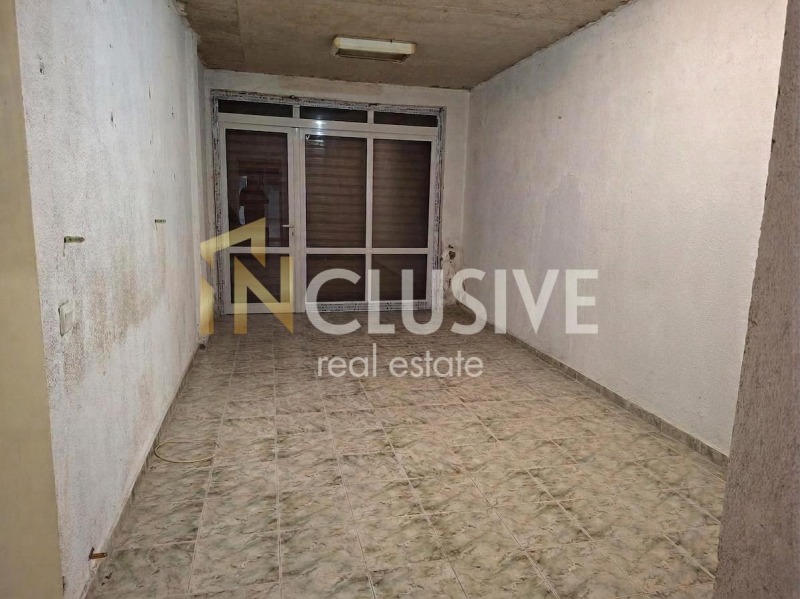 Продава ГАРАЖ в град Варна, Лятно кино Тракия - 20 кв.м / 53 000 € » 103 658.99 лв., ИНКЛУЗИВ ВАРНА