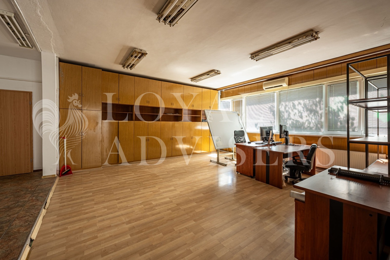 Продава ПРОМ. ПОМЕЩЕНИЕ | Imot.bg — изображение 8