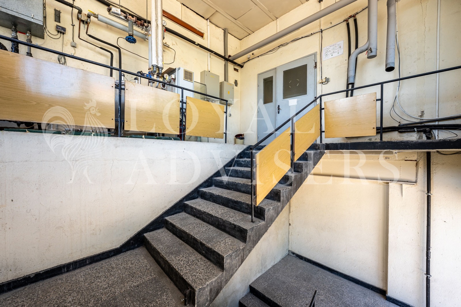 Продава ПРОМ. ПОМЕЩЕНИЕ | Imot.bg — изображение 15