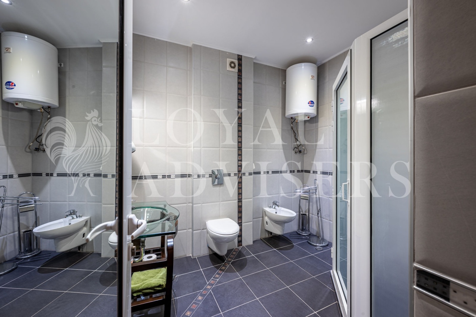 Продава ПРОМ. ПОМЕЩЕНИЕ | Imot.bg — изображение 17