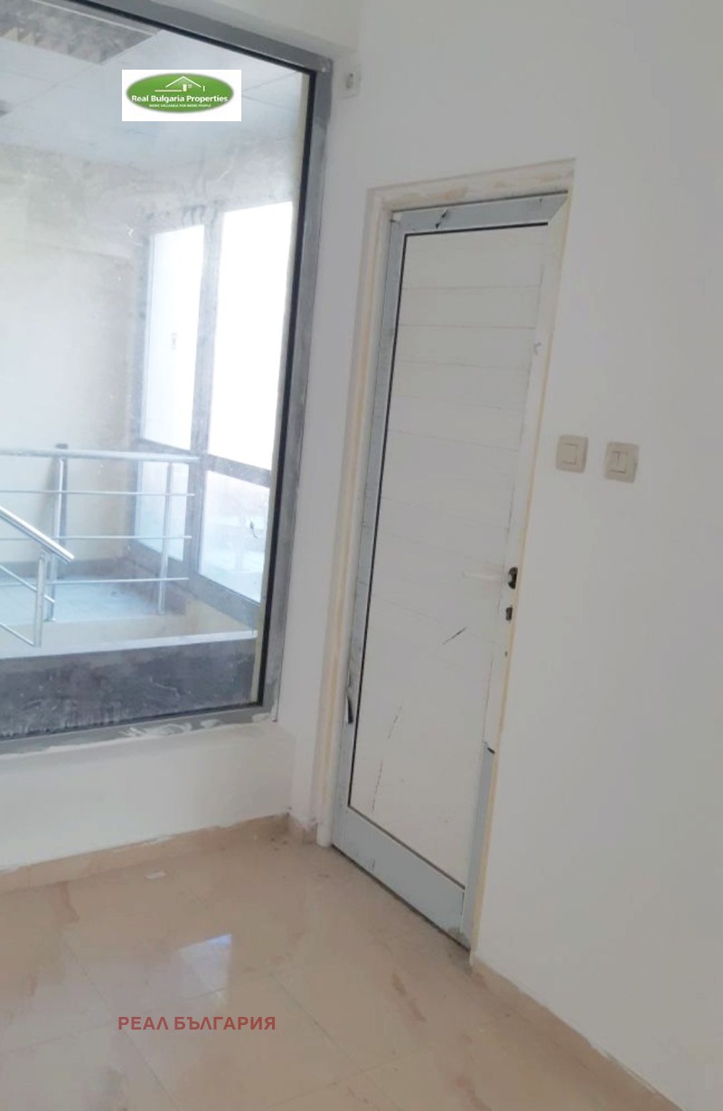 Продава МАГАЗИН, гр. Русе, Център, снимка 9 - Магазини - 52754381