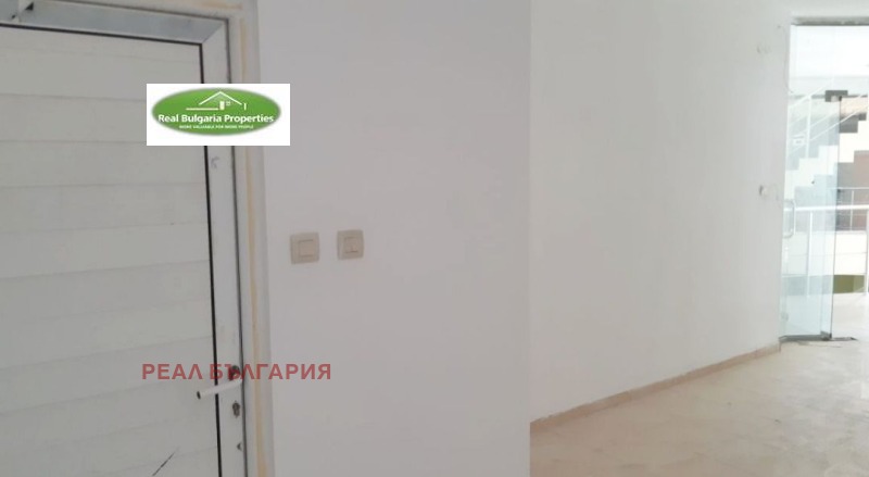 Продава МАГАЗИН, гр. Русе, Център, снимка 11 - Магазини - 52754381