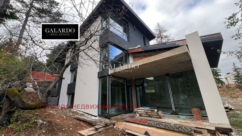 Eladó  Ház Sofia , Dragalevci , 318 négyzetméter | 27218482