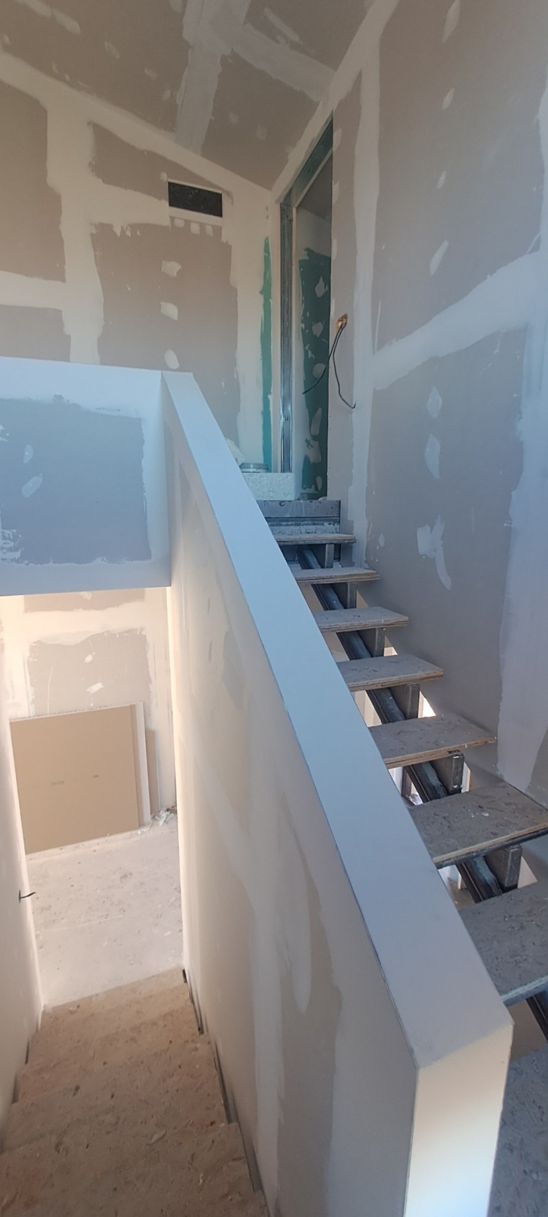 Продава КЪЩА, гр. Божурище, област София област, снимка 7 - Къщи - 52343009