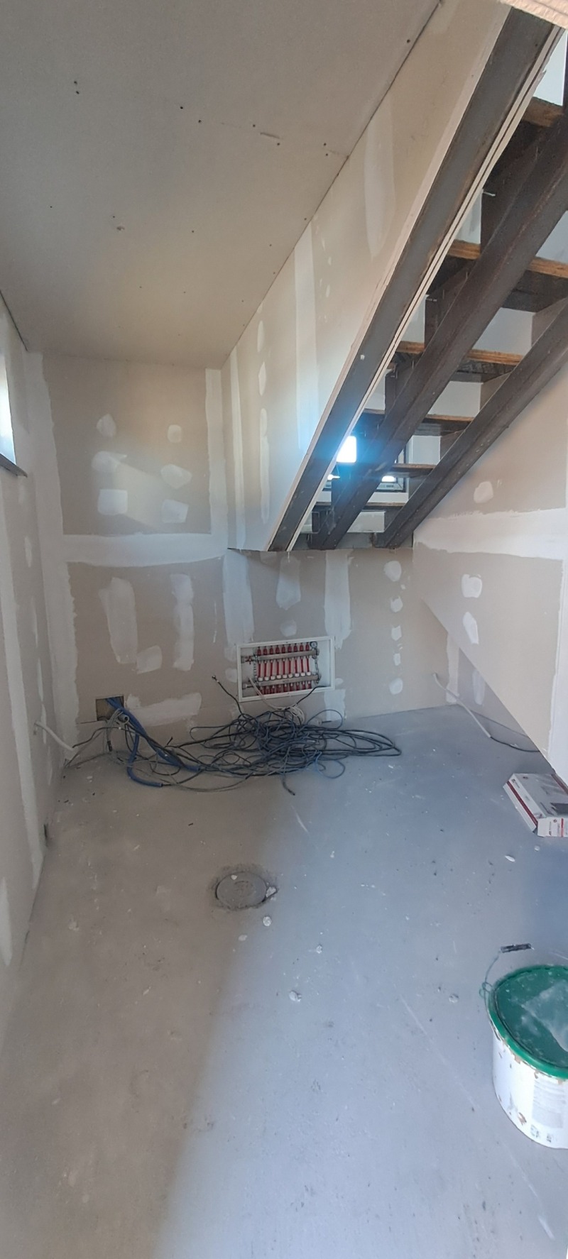 Продава КЪЩА, гр. Божурище, област София област, снимка 6 - Къщи - 52343009