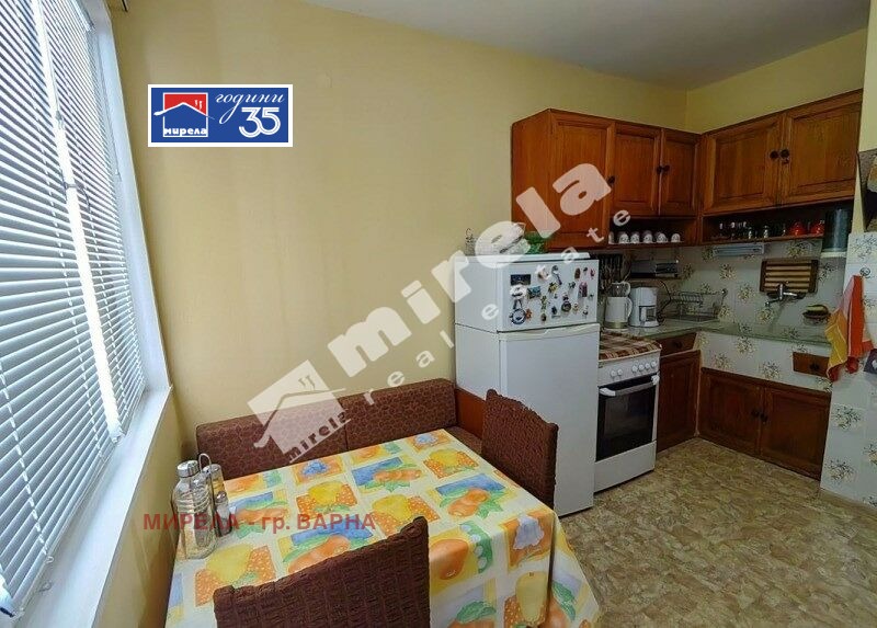 Продава КЪЩА, гр. Балчик, област Добрич, снимка 4 - Къщи - 54254981