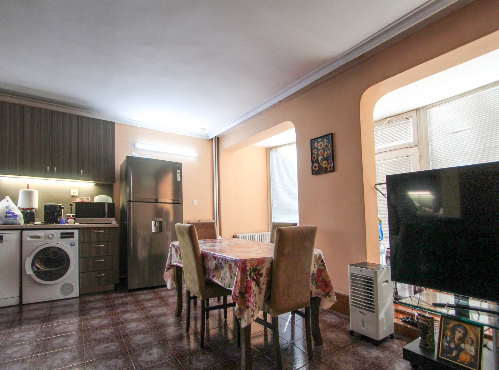 Продава 3-СТАЕН, гр. София, Оборище, снимка 4 - Апартаменти - 53782423