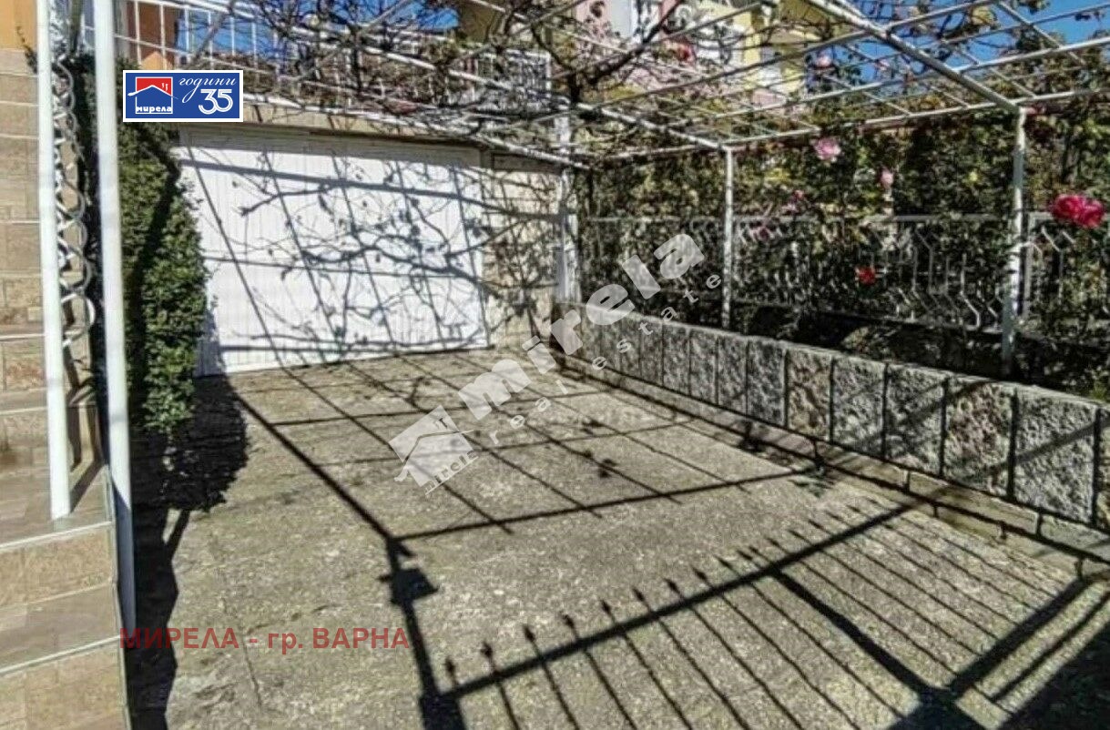 Продава КЪЩА, гр. Балчик, област Добрич, снимка 10 - Къщи - 54254981