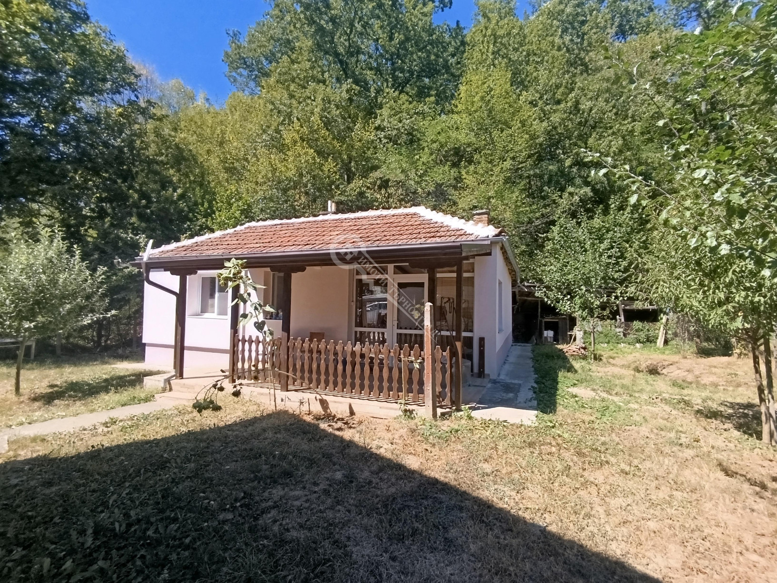 Продава КЪЩА, гр. Трявна, област Габрово