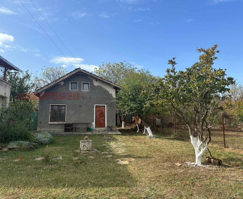 Продава ВИЛА в област София, с. Вакарел - 72 кв.м / 79 999 € » 156 464.44 лв.