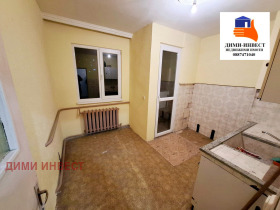 1 chambre Iovkovo, Dobritch 6