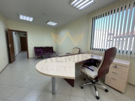 Office Tsentar, Varna