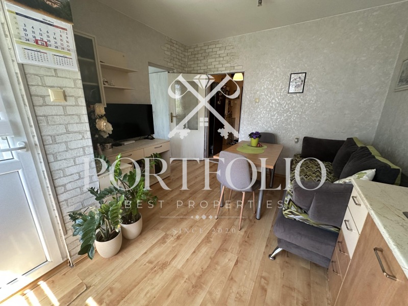 Myytävänä  2 makuuhuonetta Burgas , Tsentar , 45 neliömetriä | 53075838 - kuva [7]