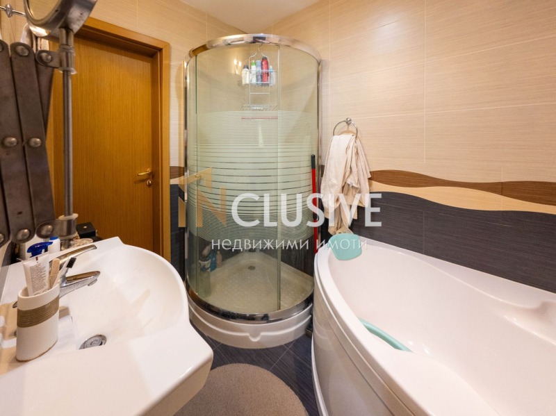 In vendita  2 camere da letto Varna , Tsentar , 102 mq | 91237587 - Immagine [9]