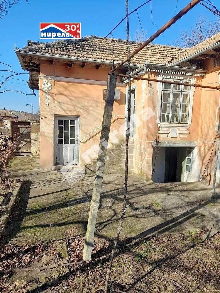 Na sprzedaż  Dom region Wielkie Tyrnowo , Kucina , 80 mkw | 52872397
